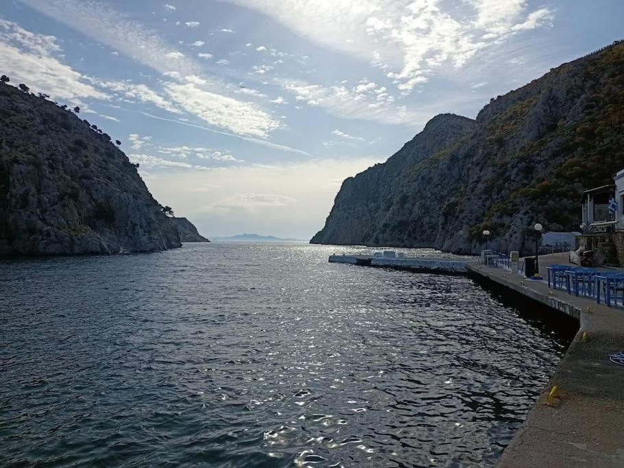 Four View House In Kalymnos κάθε μπαλκόνι έχει άλλη θέα * Vathis