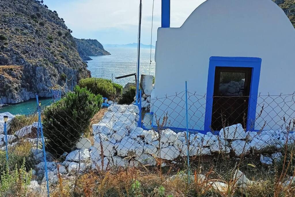 Four View House In Kalymnos κάθε μπαλκόνι έχει άλλη θέα Vathis