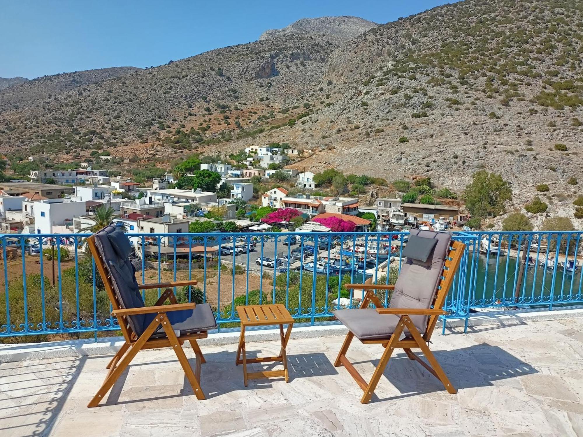 Holiday home Four View House In Kalymnos κάθε μπαλκόνι έχει άλλη θέα
