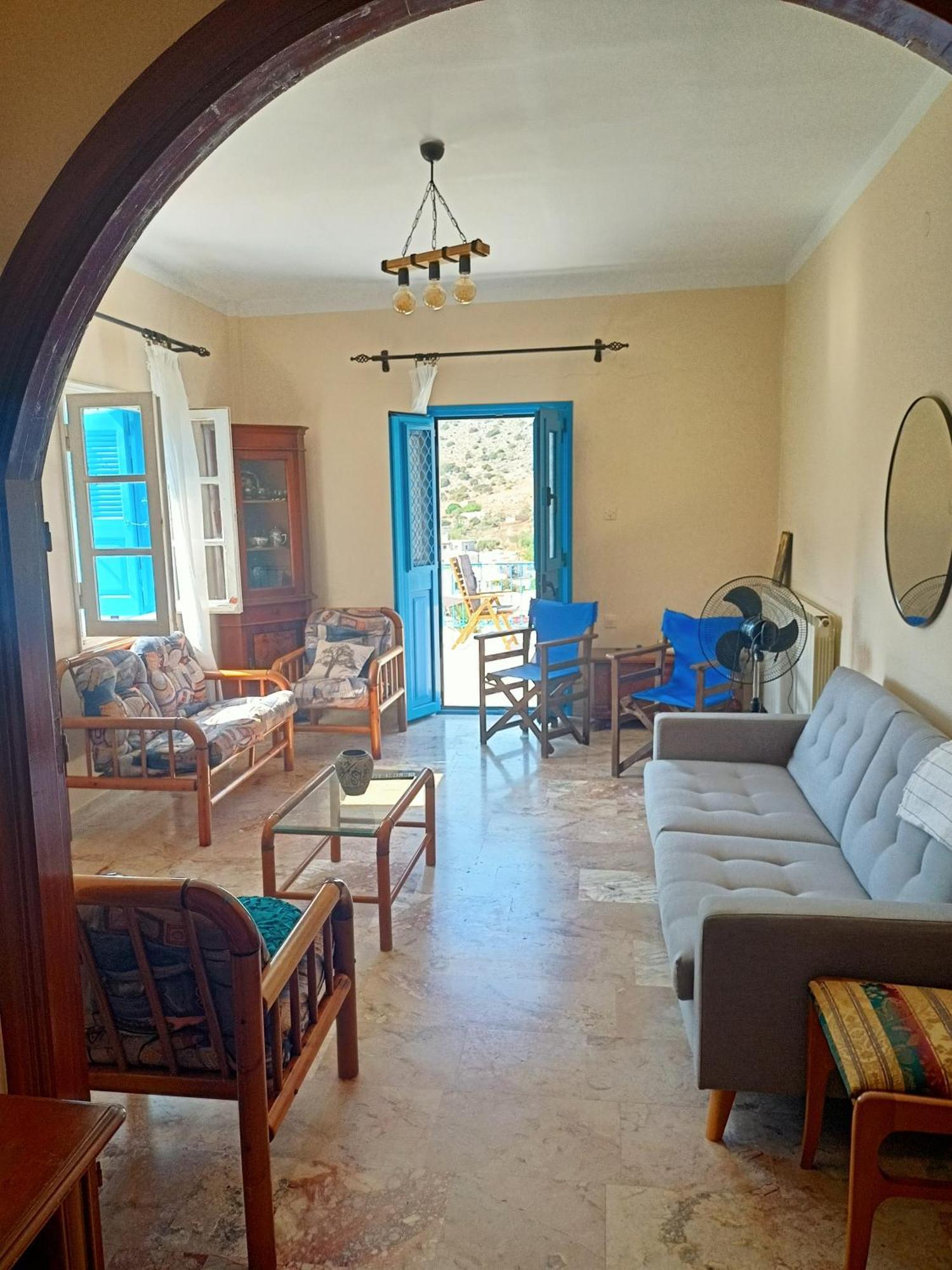 Four View House In Kalymnos κάθε μπαλκόνι έχει άλλη θέα