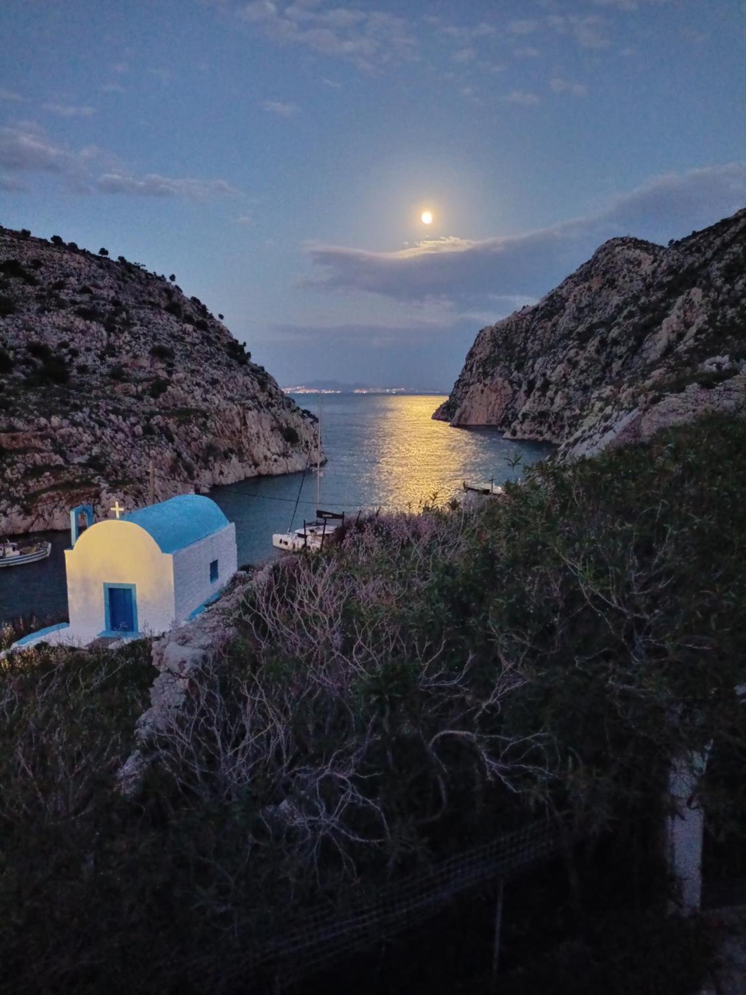 Holiday home Four View House In Kalymnos κάθε μπαλκόνι έχει άλλη θέα *